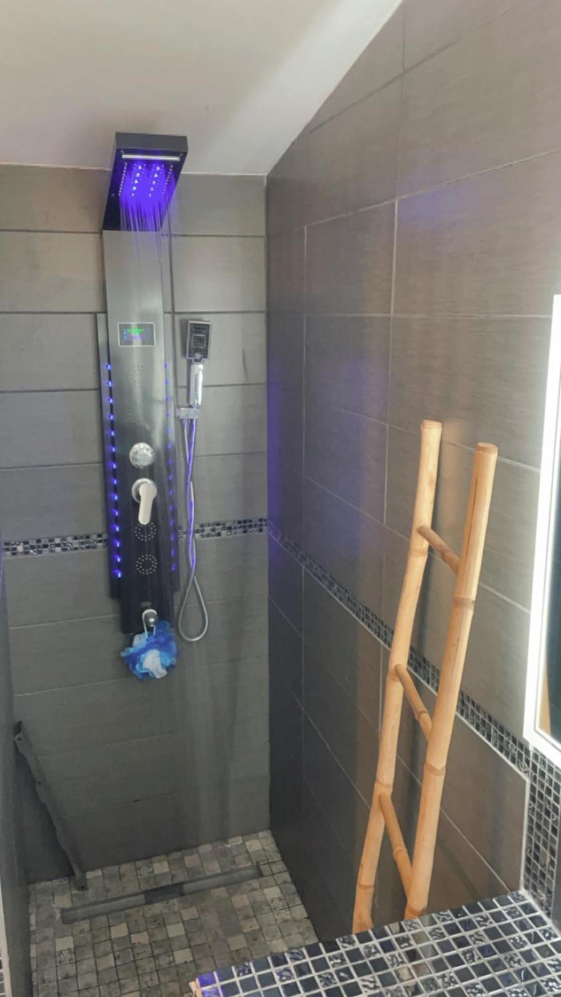 Gites Chez Stephanie Au Calme Martigues Ngoại thất bức ảnh