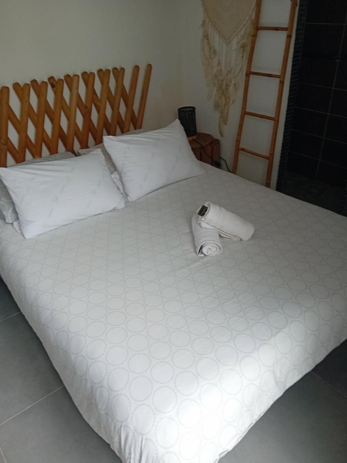 Gites Chez Stephanie Au Calme Martigues Ngoại thất bức ảnh